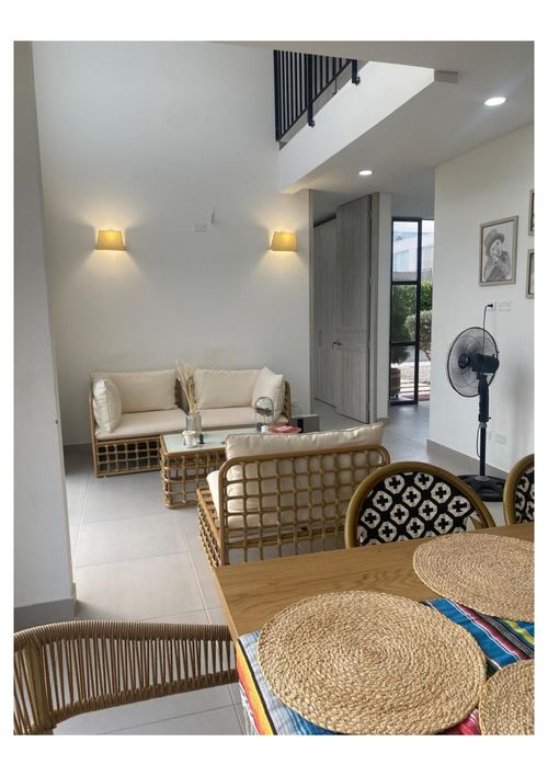 Casa en venta en Ricaurte, 100 m² · foto 20 de 24