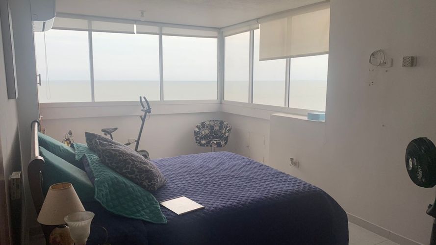 Apartamento de 3 alcobas en venta en Bocagrande, Cartagena, 178 m² · foto 14 de 21