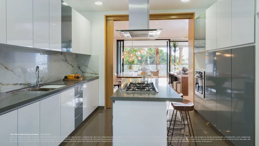 Apartamento en venta en El Poblado, Medellín · foto 7 de 12