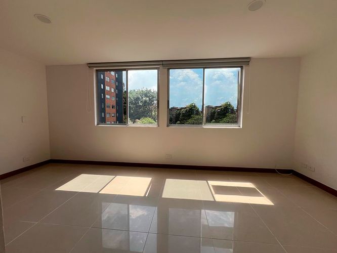 Apartamento de 2 alcobas en arriendo en Cumbres, Envigado, 95 m² · foto 12 de 17