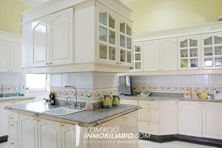Apartamento de 3 alcobas en venta en San Antonio, Cali · foto 3 de 6