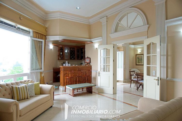 Apartamento de 3 alcobas en venta en San Antonio, Cali · foto 5 de 6