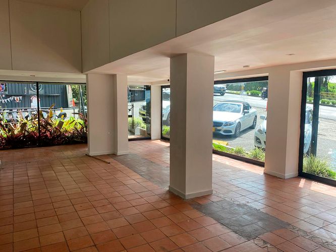 Local en arriendo en El Poblado, Medellín, 580 m² · foto 12 de 14