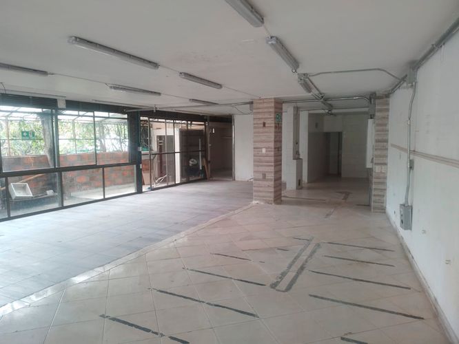 Bodega en arriendo en Caqueta, La Estrella, 400 m² · foto 3 de 17