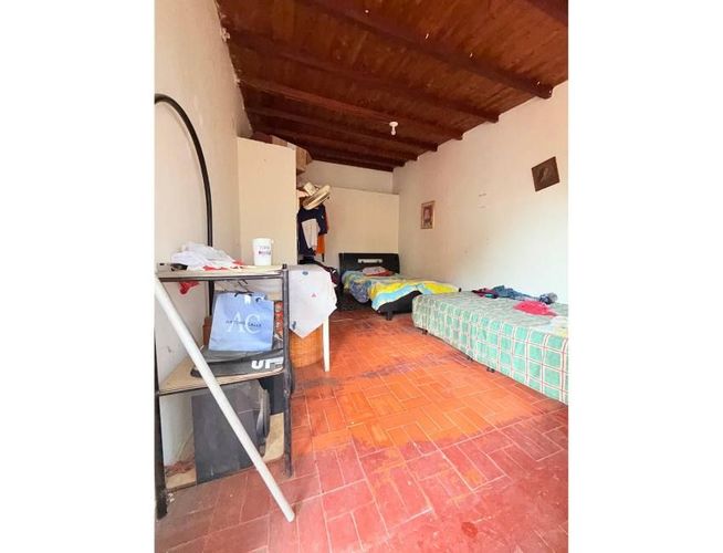 Casa de 9 alcobas en venta en Cadiles, Bucaramanga, 250 m² · foto 5 de 20