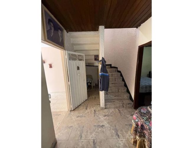 Casa de 9 alcobas en venta en Cadiles, Bucaramanga, 250 m² · foto 13 de 20