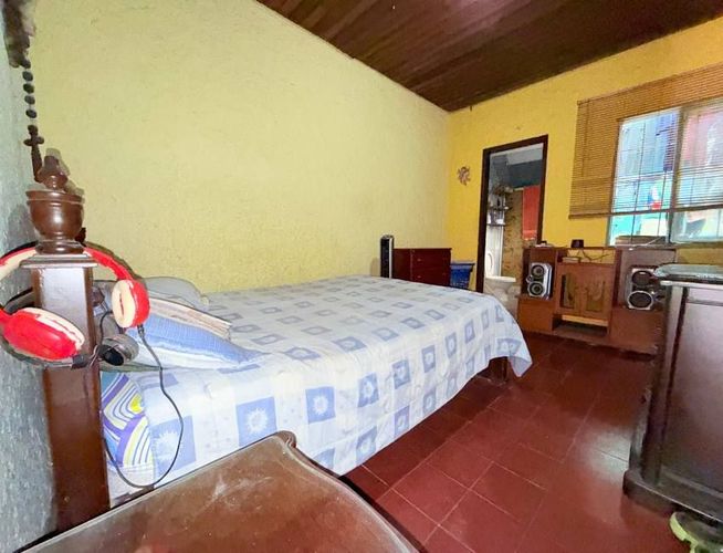 Casa de 9 alcobas en venta en Cadiles, Bucaramanga, 250 m² · foto 15 de 20