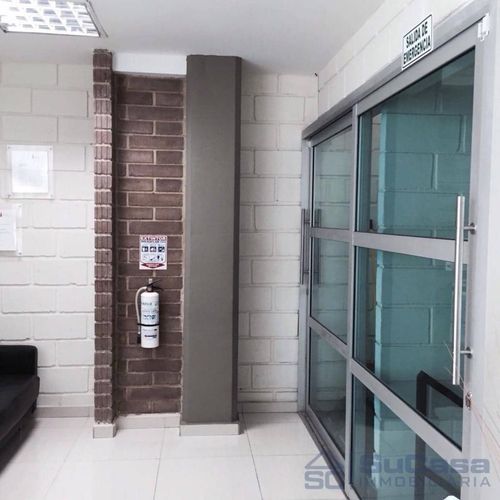 Bodega en arriendo en Olaya Sector 11 De Noviembre, Cartagena, 845 m² · foto 8 de 9
