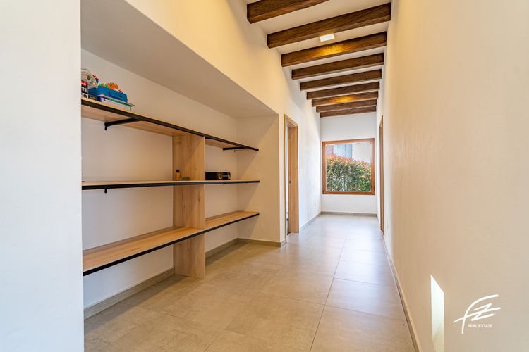 Casa de 4 alcobas en venta en El Carmen De Viboral, El Carmen de Viboral, 330 m² · foto 4 de 24