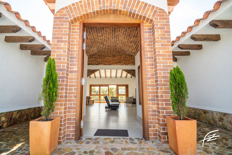 Casa de 4 alcobas en venta en El Carmen De Viboral, El Carmen de Viboral, 330 m² · foto 11 de 24