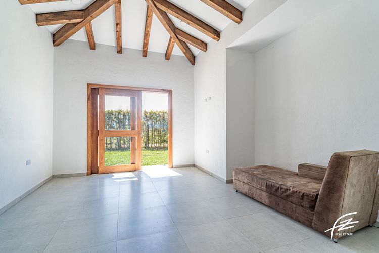 Casa de 4 alcobas en venta en El Carmen De Viboral, El Carmen de Viboral, 330 m² · foto 12 de 24