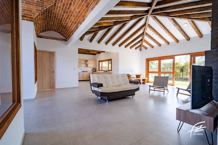 Casa de 4 alcobas en venta en El Carmen De Viboral, El Carmen de Viboral, 330 m² · foto 20 de 24
