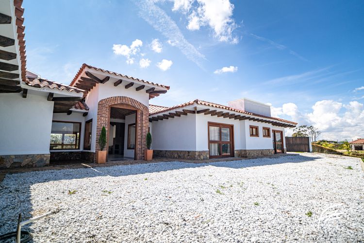 Casa de 4 alcobas en venta en El Carmen De Viboral, El Carmen de Viboral, 330 m² · foto 24 de 24