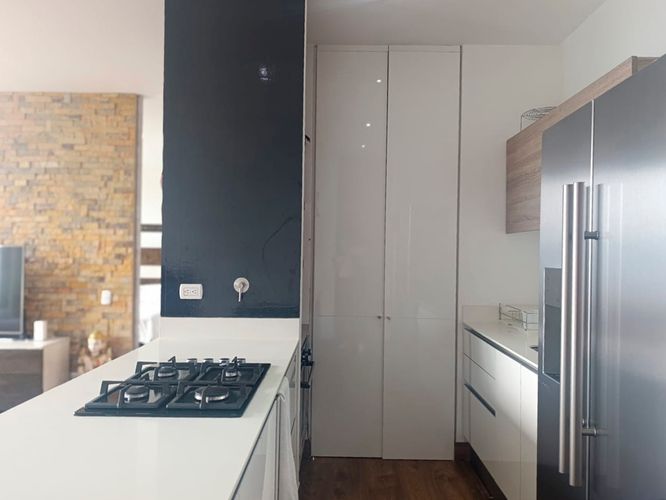Apartamento de 1 alcoba en arriendo en El Poblado, Medellín, 96 m² · foto 6 de 13