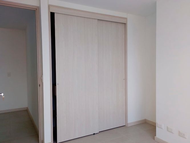 Apartamento de 3 alcobas en arriendo en El Poblado, Medellín, 108 m² · foto 12 de 17