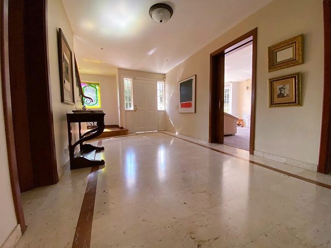 Casa de 4 alcobas en venta en San Jose De Bavaria, Bogotá, 440 m² · foto 18 de 24