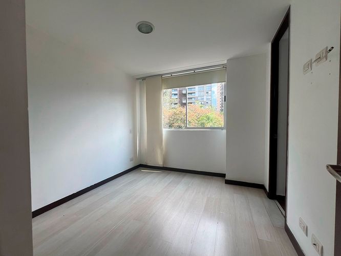 Apartamento de 3 alcobas en arriendo en Cumbres, Envigado, 75 m² · foto 14 de 17