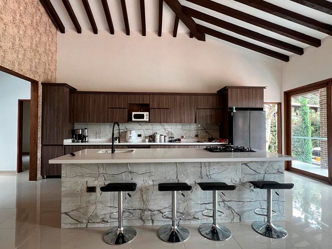 Casa de 4 alcobas en venta en El Porvenir, Rionegro, 400 m² · foto 6 de 20