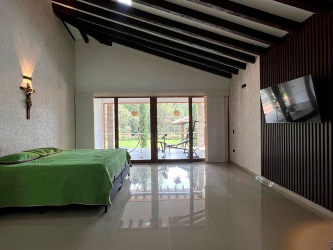 Casa de 4 alcobas en venta en El Porvenir, Rionegro, 400 m² · foto 13 de 20