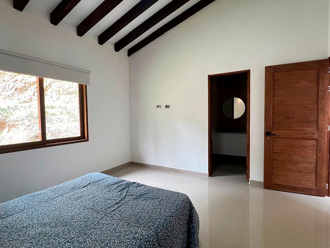 Casa de 4 alcobas en venta en El Porvenir, Rionegro, 400 m² · foto 14 de 20