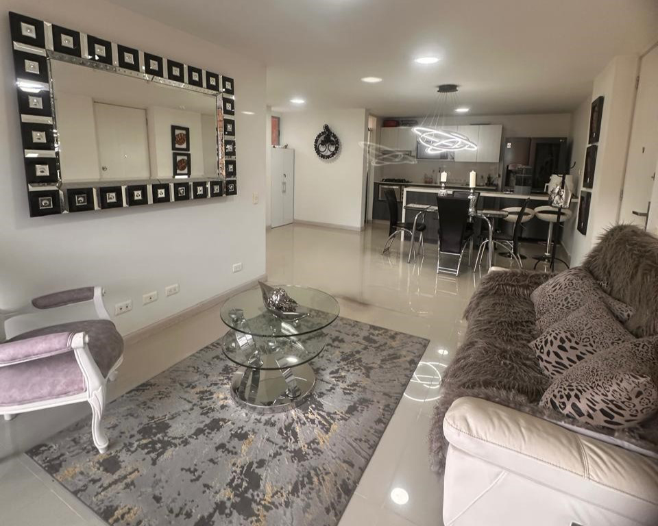 Apartamento en venta en Escobero, Envigado · foto 4 de 16