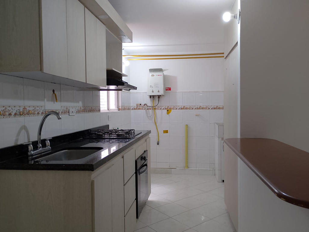 Apartamento en venta en El Poblado, Medellín · foto 5 de 17