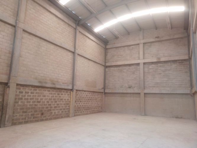 Bodega en arriendo en Caqueta, La Estrella, 280 m² · foto 5 de 15