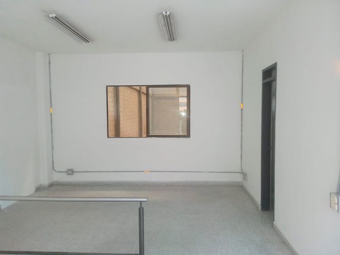 Bodega en arriendo en Caqueta, La Estrella, 280 m² · foto 9 de 15