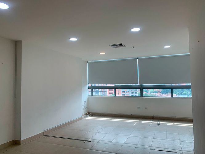 Oficina en venta en Entre Amigos, Sabaneta, 38 m² · foto 2 de 9