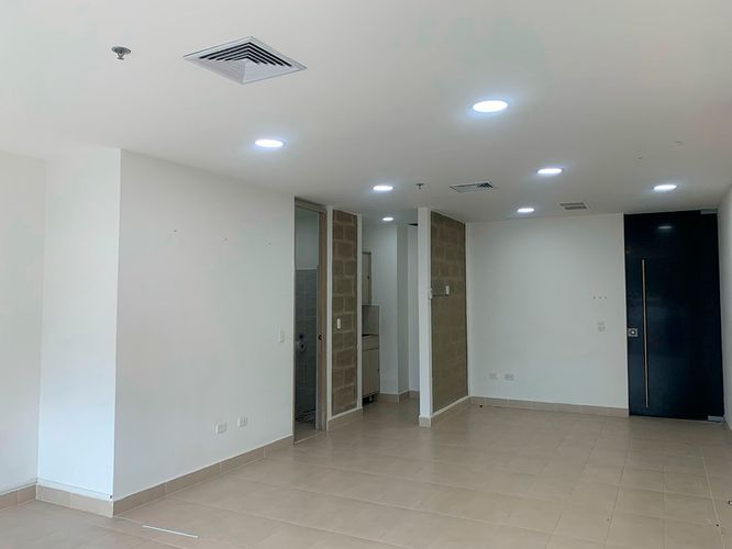 Oficina en venta en Entre Amigos, Sabaneta, 38 m² · foto 5 de 9
