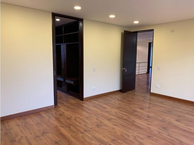 Casa en venta en Casa Blanca, Bogotá, 425 m² · foto 21 de 24