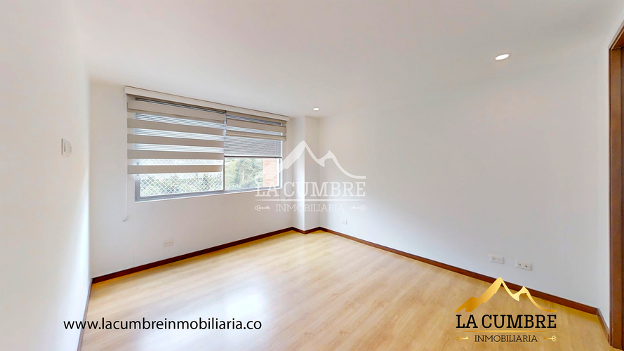 Apartamento de 2 alcobas en arriendo en La Calera, Medellín, 94 m² · foto 11 de 13