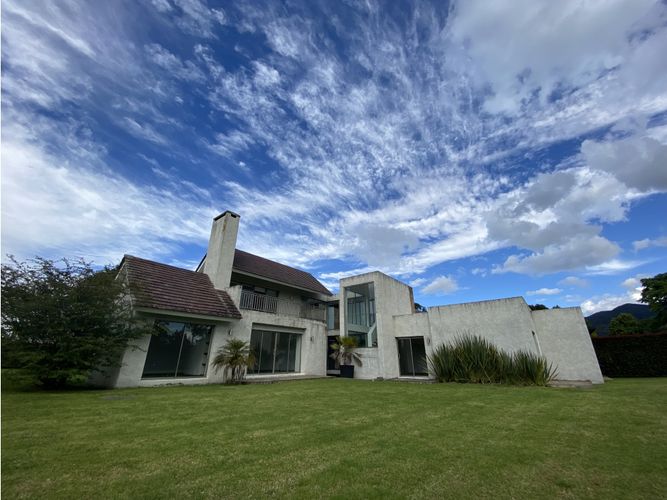 Casa de 5 alcobas en venta en Lagos De Torca, Bogotá, 357 m² · foto 2 de 24