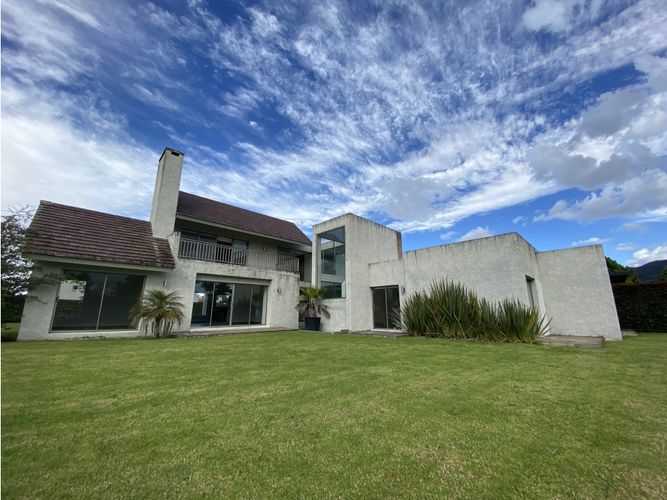 Casa de 5 alcobas en venta en Lagos De Torca, Bogotá, 357 m² · foto 3 de 24