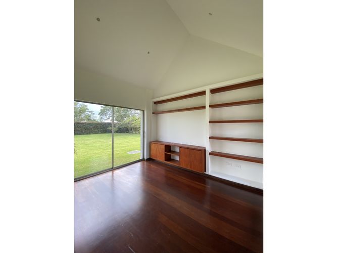 Casa de 5 alcobas en venta en Lagos De Torca, Bogotá, 357 m² · foto 17 de 24