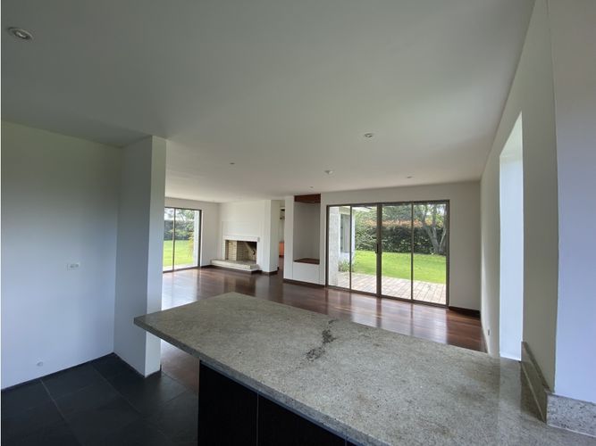 Casa de 5 alcobas en venta en Lagos De Torca, Bogotá, 357 m² · foto 18 de 24