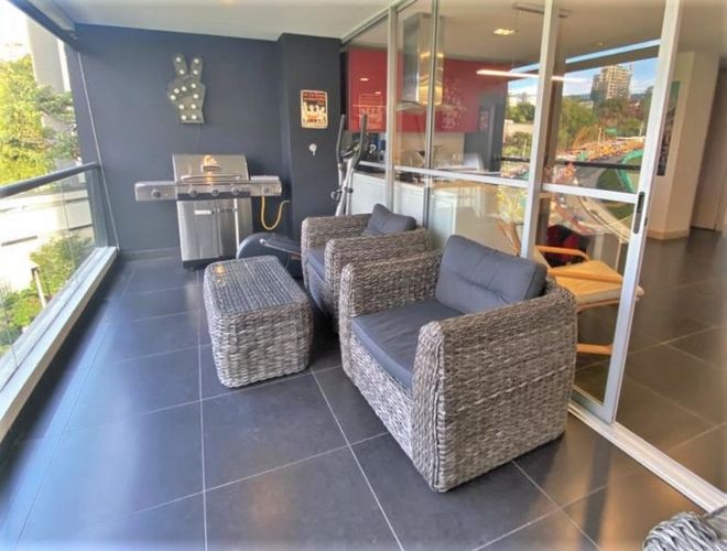Apartamento de 2 alcobas en arriendo en El Poblado, Medellín, 90 m² · foto 9 de 11