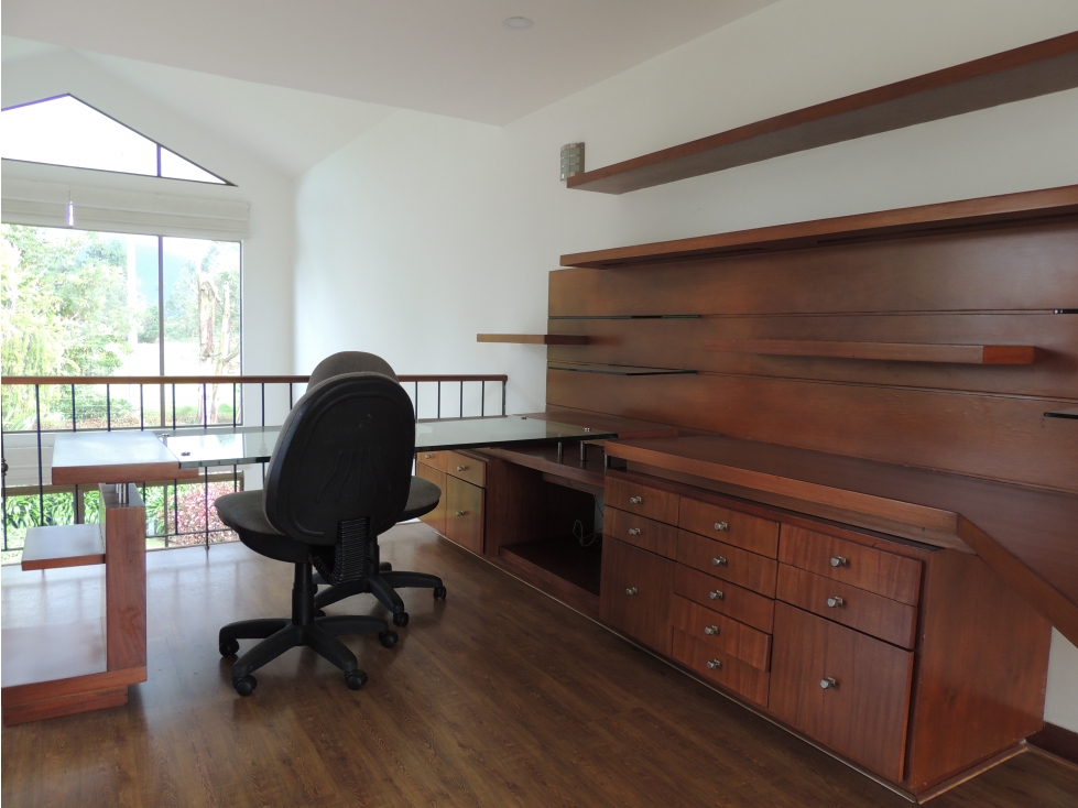 Casa en venta en Viveros, Bogotá · foto 8 de 19