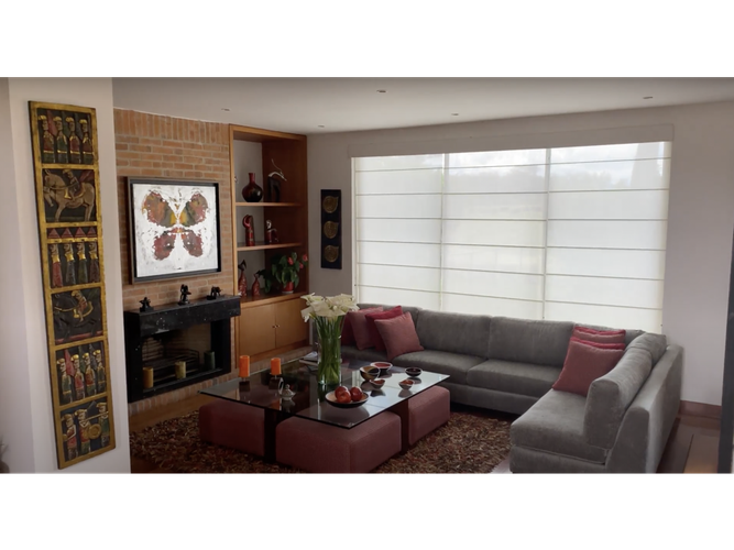 Casa de 5 alcobas en venta en Lagos De Torca, Bogotá, 437 m² · foto 2 de 14