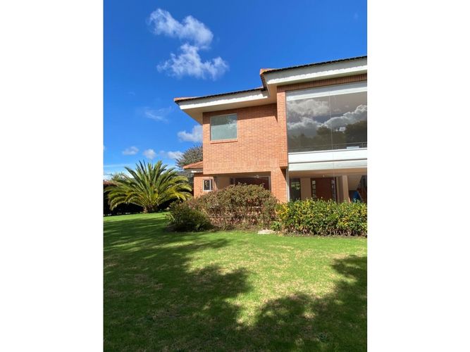 Casa de 5 alcobas en venta en Lagos De Torca, Bogotá, 399 m² · foto 3 de 15