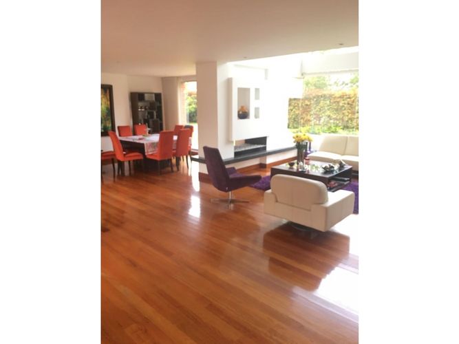 Casa de 5 alcobas en venta en Lagos De Torca, Bogotá, 399 m² · foto 10 de 15