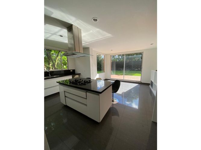 Casa de 5 alcobas en venta en Lagos De Torca, Bogotá, 399 m² · foto 14 de 15