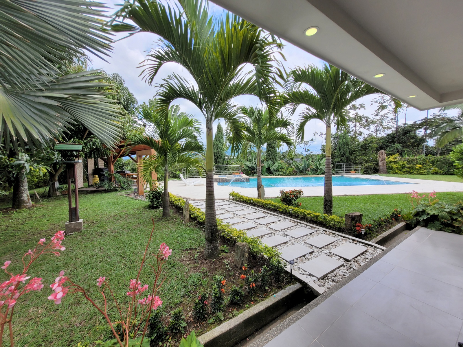 Casa en venta en Pueblito Cafetero, Pereira · foto 10 de 24