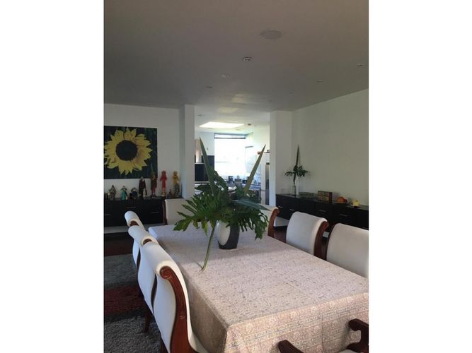 Casa de 5 alcobas en venta en Cundinamarca, Bogotá, 550 m² · foto 12 de 24