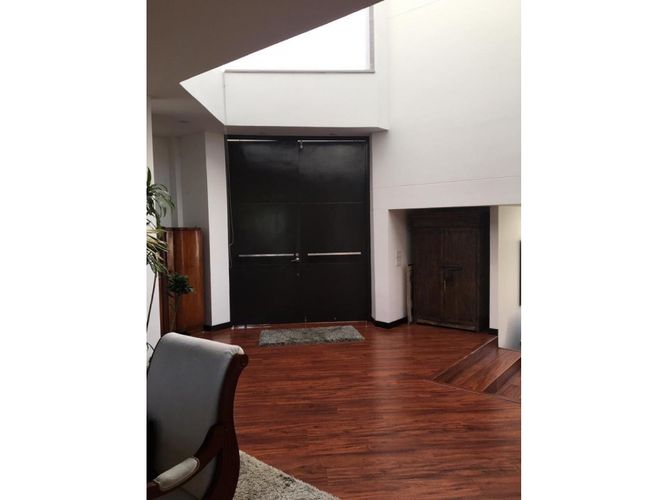 Casa de 5 alcobas en venta en Cundinamarca, Bogotá, 550 m² · foto 14 de 24