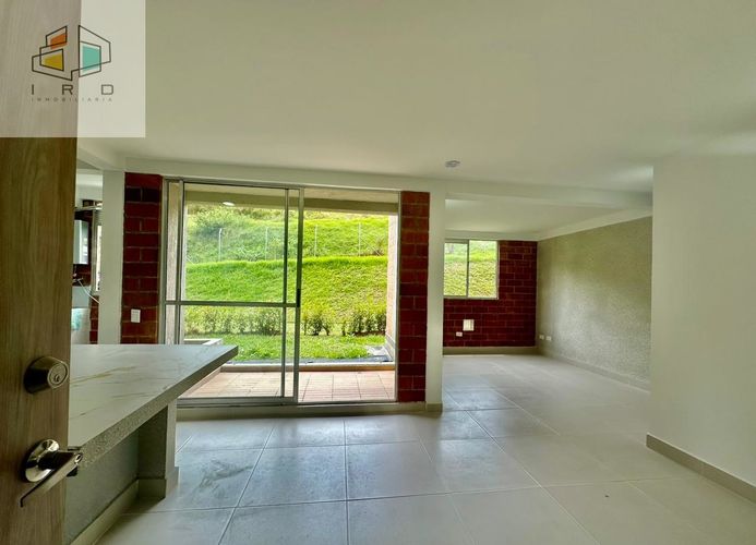 Apartamento de 2 alcobas en venta en La Laja, Rionegro, 57 m² · foto 2 de 19