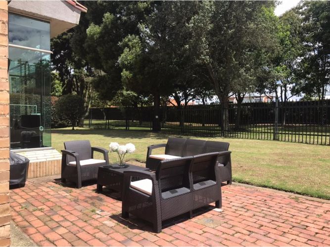 Casa de 5 alcobas en venta en Lagos De Torca, Bogotá, 339 m² · foto 18 de 24