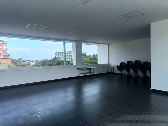 Apartamento de 3 alcobas en venta en Santa Teresita, Cali, 123 m² · foto 5 de 24