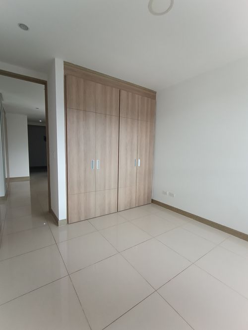 Apartamento de 3 alcobas en venta en Santa Teresita, Cali, 123 m² · foto 17 de 24
