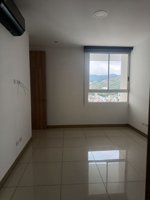Apartamento de 3 alcobas en venta en Santa Teresita, Cali, 123 m² · foto 21 de 24